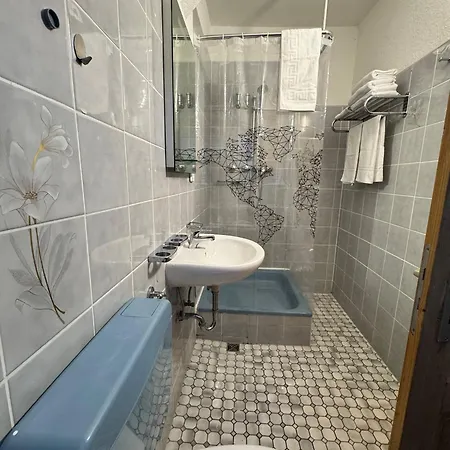 Waldschänke Hotel