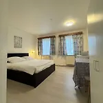 Waldschaenke Hotel *